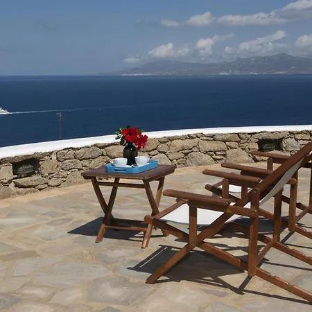 Charming 5-bed In Mykonos *