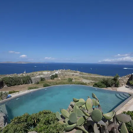 Charming 5-bed In Mykonos Willa
